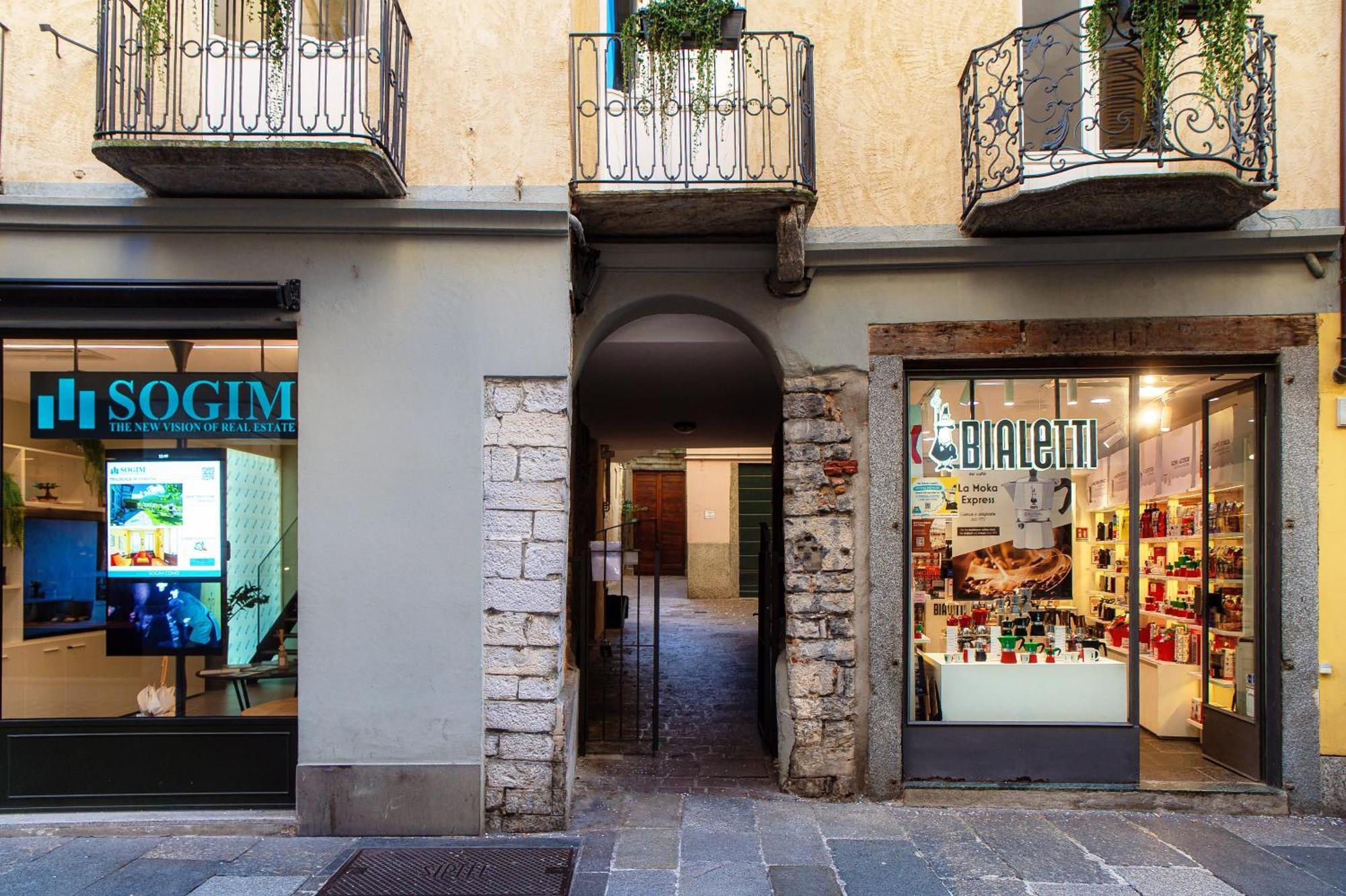 Calicantus Apartments Apollo Como Exterior photo